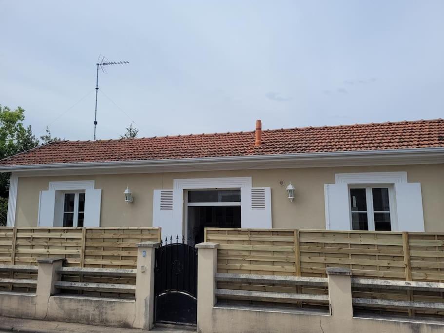 Maison Centre-Ville De La Teste Au Calme Exterior foto